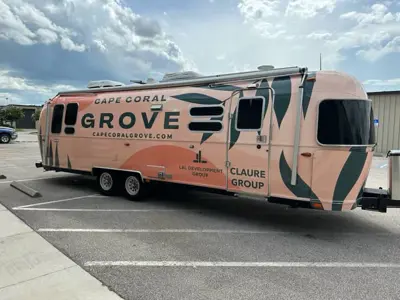 Vehicle Graphics Photo
